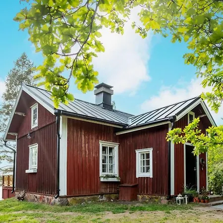 North - Ferienhaus Pettu